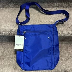 Baggallini Crossbody RFID Travel Bag